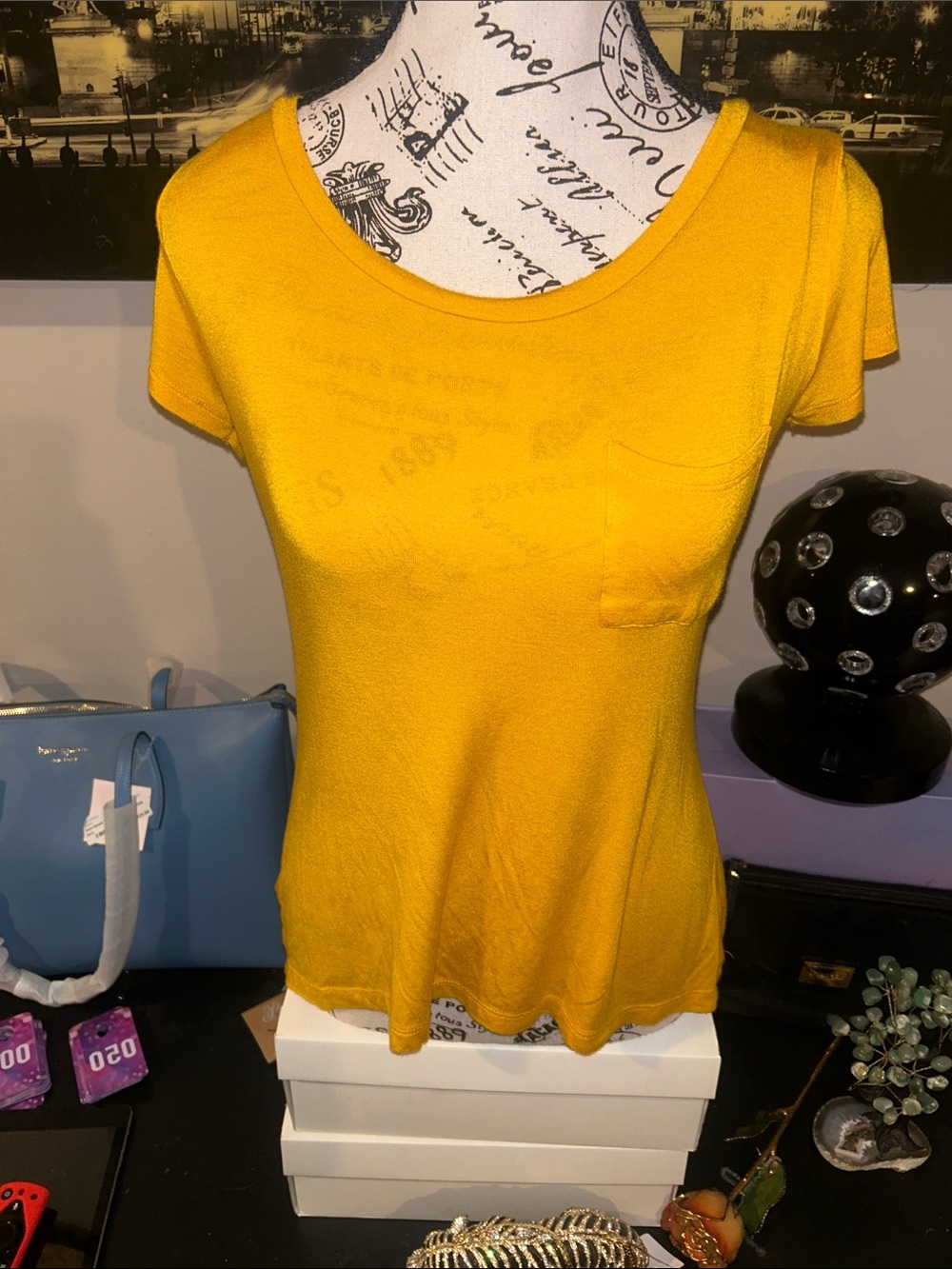Splash medium Women's Yellow Short-Sleeve Pocket T-Shirt
